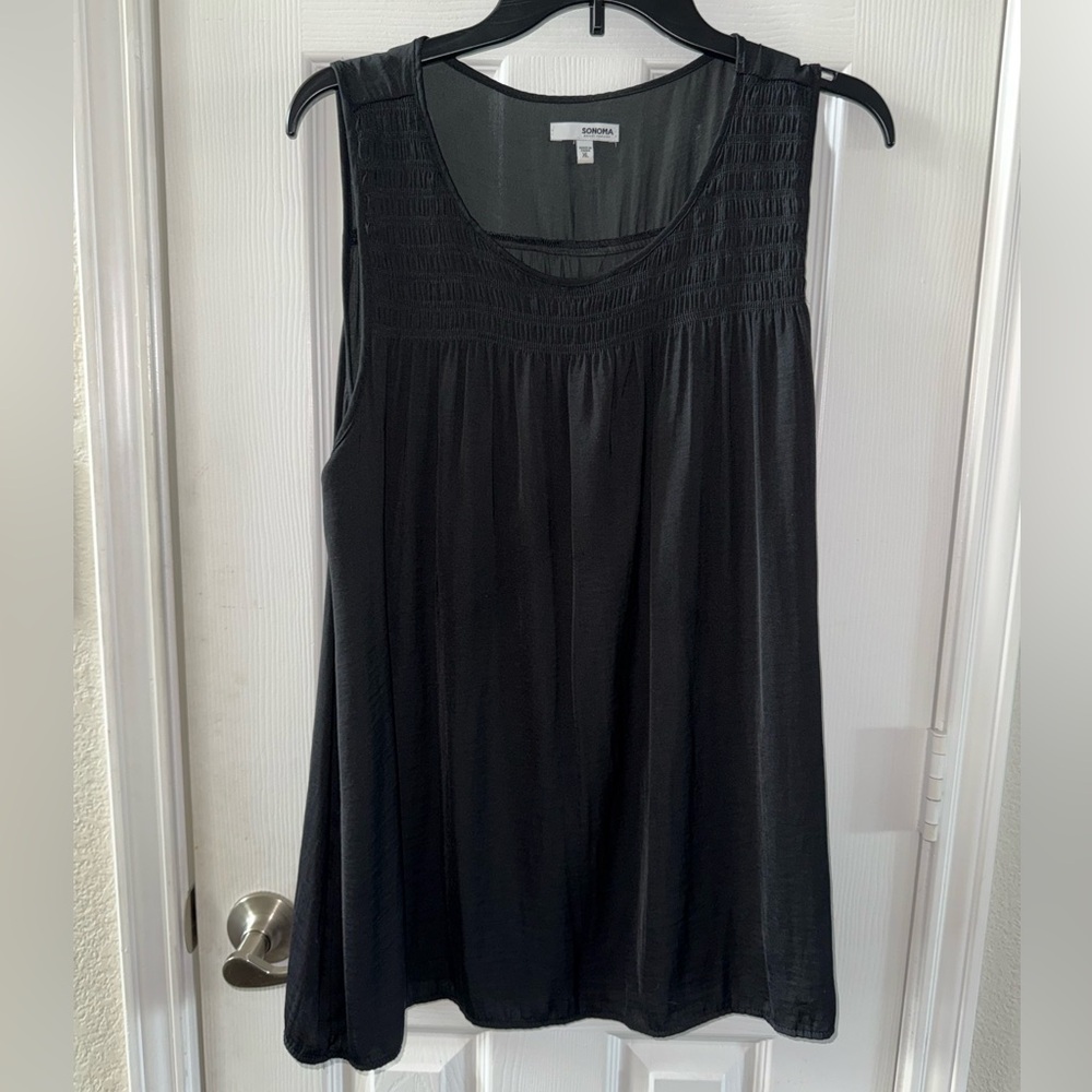Sonoma Black Sleeveless Tank Top
